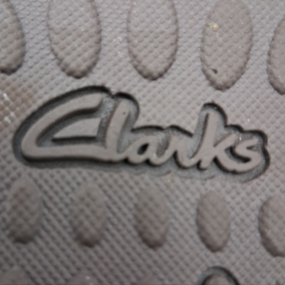 Clarks Mary Jane Loafers/Driving Shoes with Light Arch Support & White Stitching - Picture 13 of 13